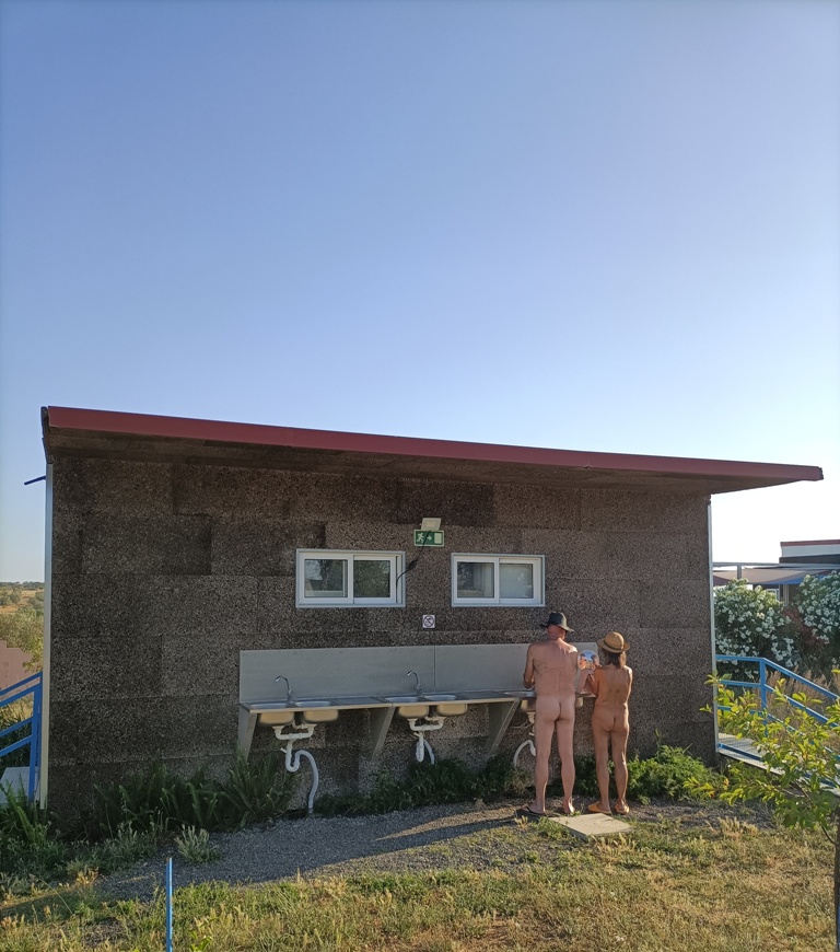 terra nua camping naturista naturist fkk