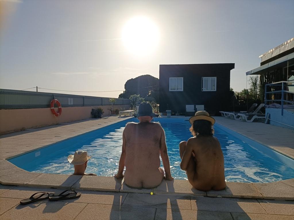piscina terra nua camping naturista naturist fkk